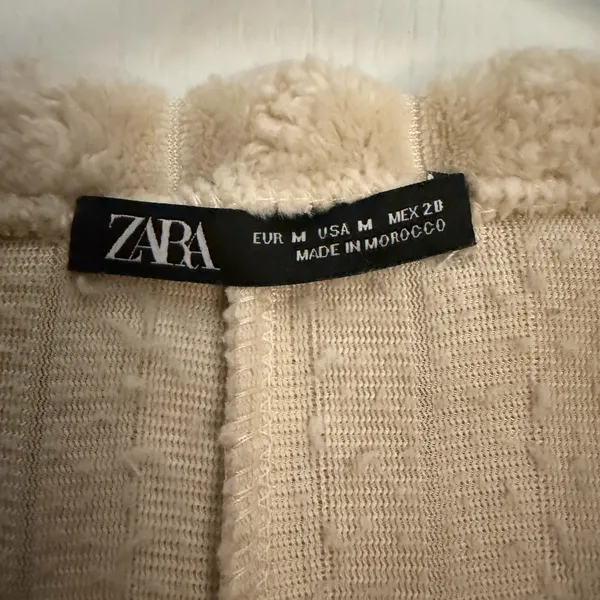 Zara Cream Textured Knit Sweater - Image 2