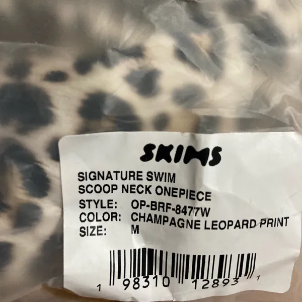 SKIMS Leopard Print One Piece Swimsuit M - Image 6