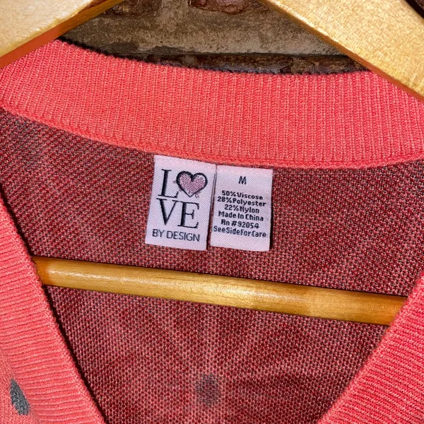 Love by Design Coral Pink Floral Cropped Cardigan Sweater Women's Size medium - Image 5