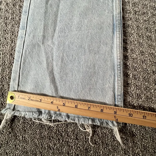 Zara High Rise Straight Leg Jeans Womens 6 Light Wash Distressed Raw‎ Hem - Image 8