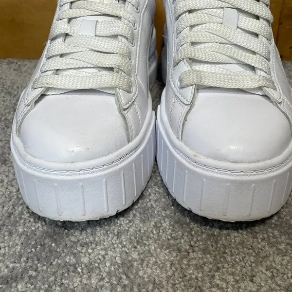 Puma Women's White Leather‎ Mayze Classic Sneakers Size 7 - Image 4