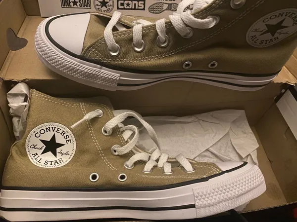 Khaki green converse  - Image 2