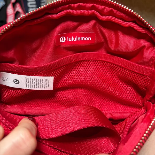 Lululemon Lunar New Year Everywhere Belt Bag 1L SOLD OUT Color: Year Of The Snake Contour - Image 7