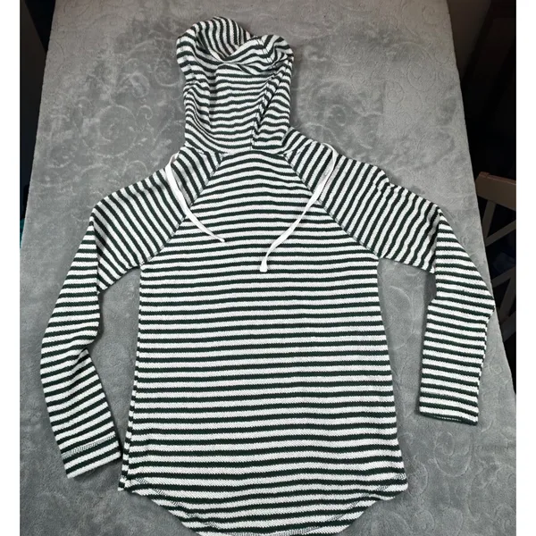 NFL Team Apparel Green Bay Packers Striped V-Neck Hoodie Women Small Football - Image 2