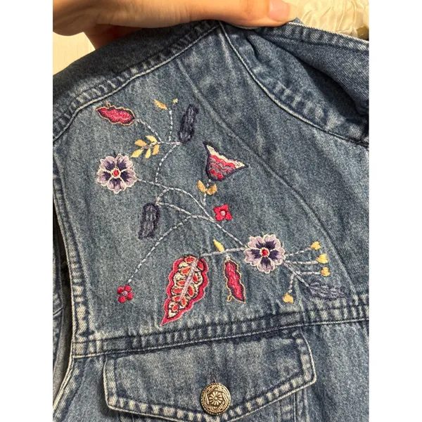 Vintage Ozark Mountain Jean Co. Floral Embroidered Denim Vest Cottage Western - Image 5