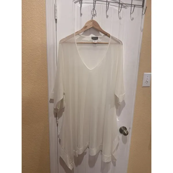 Tommy Bahama Sheer Coverup Sz M - Image 4