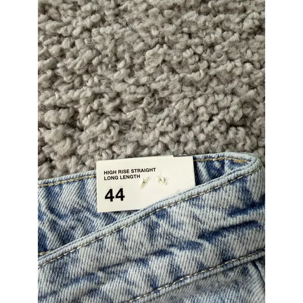 NWT Zara High Rise Straight Long Length Jeans Light Wash Acid Denim Size 12 EUR - Image 7