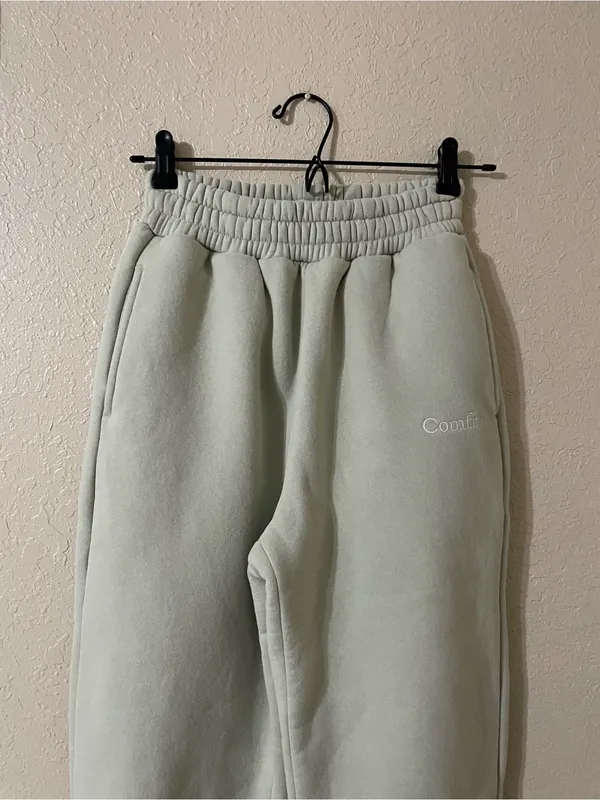 Comfrt Signature Pastel Sweatpants Size XS Green Tea Fleece Lined Light Green - Image 9