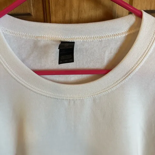 Christmas Sweater! White Sweatshirt with Red Sequin 'Merry' size XXL! - Image 3