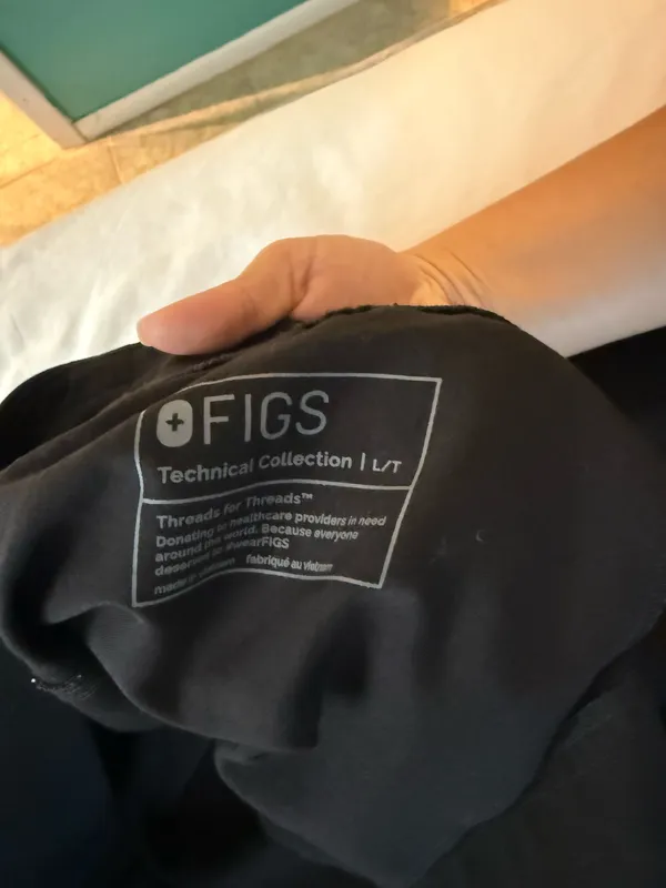 FIGS Kade Cargo Pants Scrub - Image 3