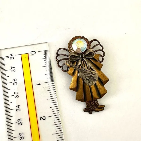 Vintage handmade angel with guitar and cowboy boots pin - Image 8