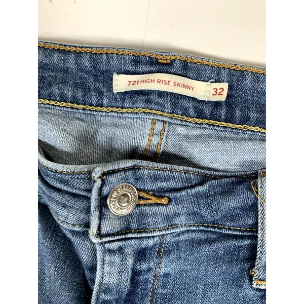 Women's LEVI'S 721 High Rise Skinny Cropped Jeans Size 32 Zip Blue Fringe‎ - Image 7