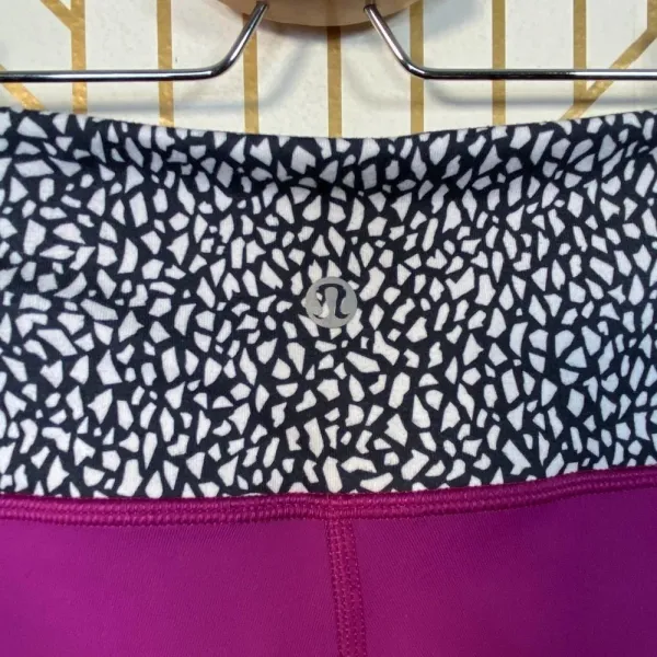 Lululemon Wunder Under Pant III Reversible Plum‎ - Image 9