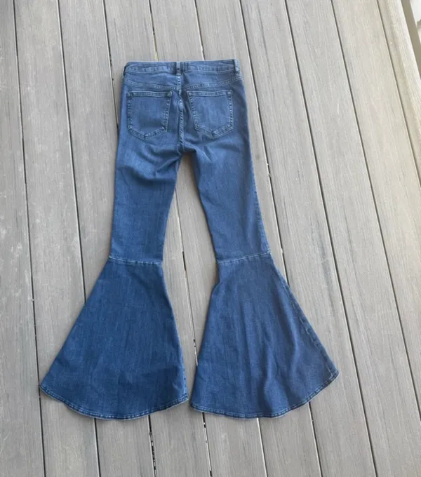 Free People Dark Blue Flare Pocket bell bottom Denim Jeans 26 - Image 6
