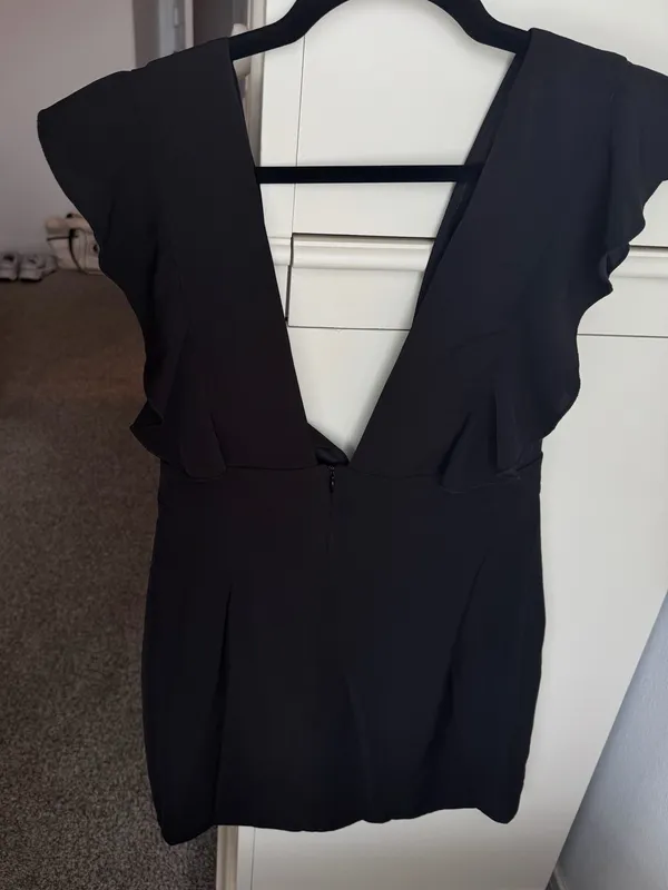 superdown Black Deep V Ruffle Sleeve Mini Dress - Image 2
