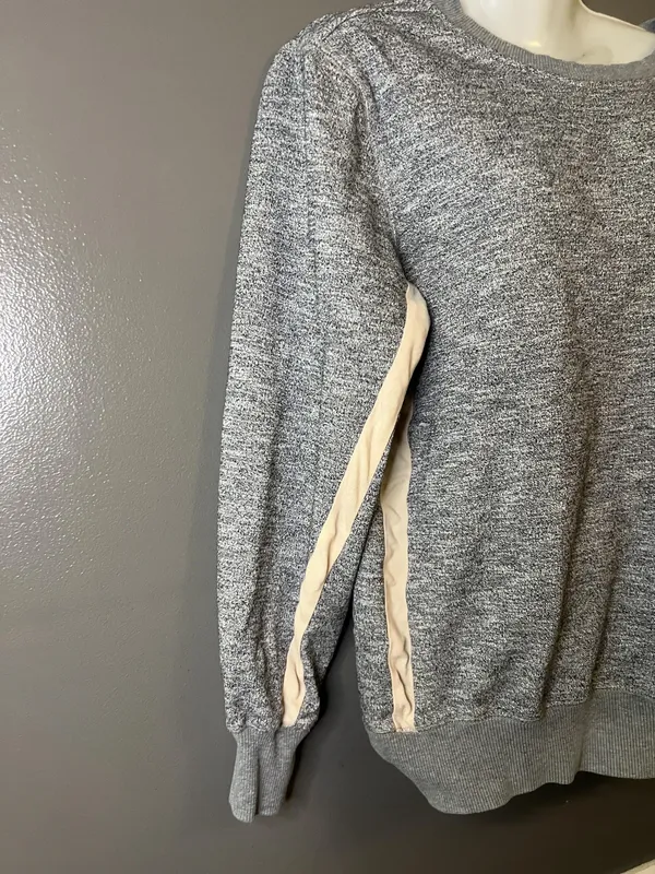 Billabong Sweater Womens Small Gray Contrast Stripe Sleeve Crewneck Pullover - Image 3