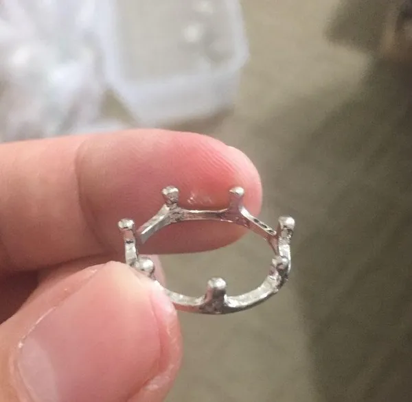 Simple Silver Crown Ring Size 5 - Image 4
