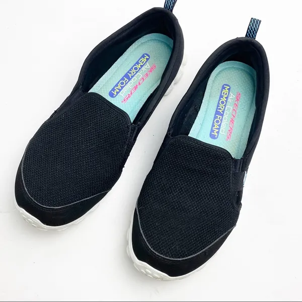 SKECHERS Black Air Cooled Memory Foam Lightweight Slip On Shoes, Size 9 Casual - Image 8