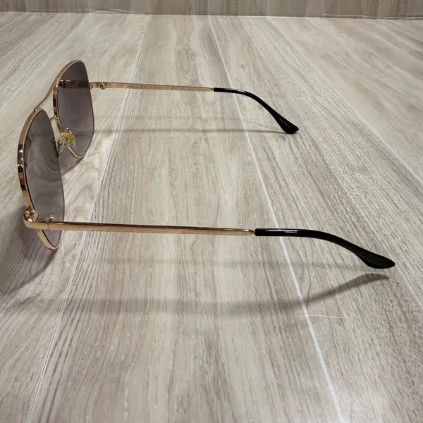 Quay Australia‎ Stop and Stare Gold Aviator Sunglasses Purple Gradient Lens 126 - Image 2