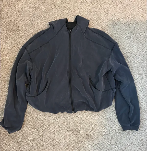 Lululemon Softstream Full-Zip - Image 2
