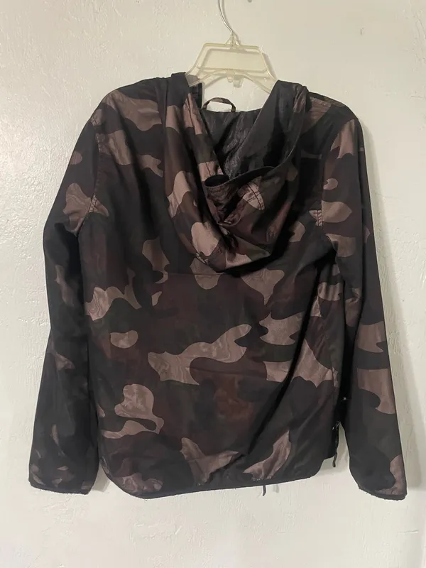 Hooded camo zip up - Image 2