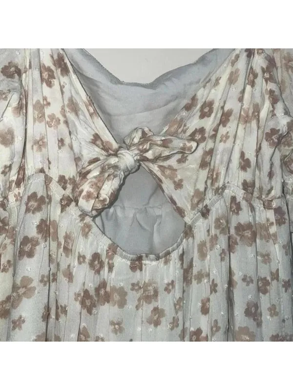 Her entire name says Grace Brown, and cream floral, Boho tiered dress - Image 8