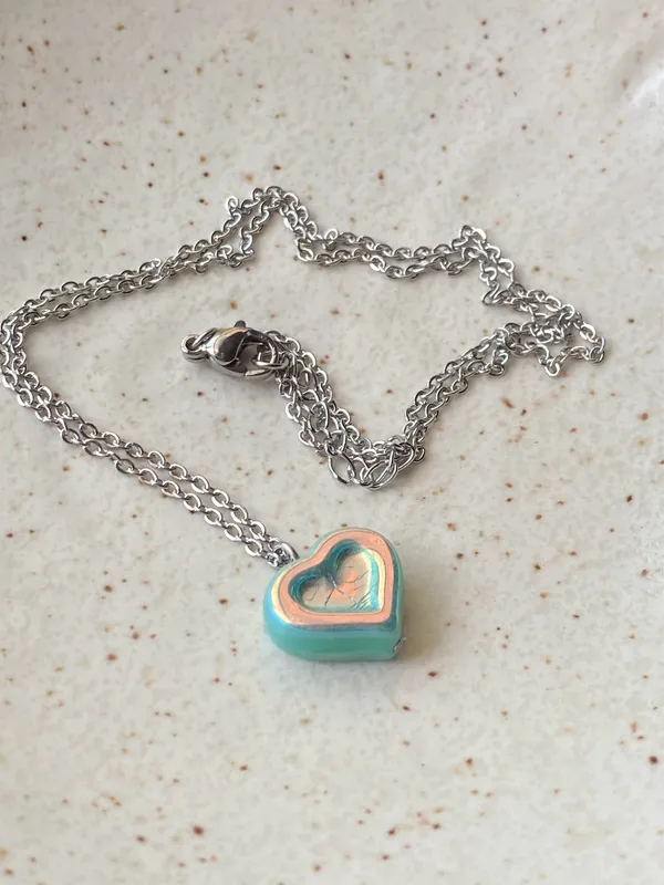 Handmade quality Czech glass heart bead fairy vintage retro y2k style necklace🩵 - Image 6