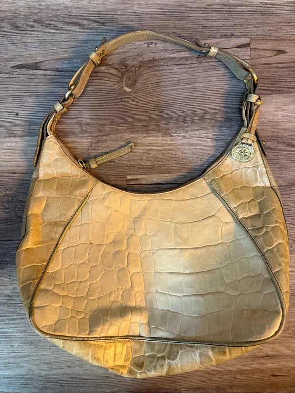 Vintage Brahmin Croc-Embossed Shoulder Bag in Pale Yellow - Image 12
