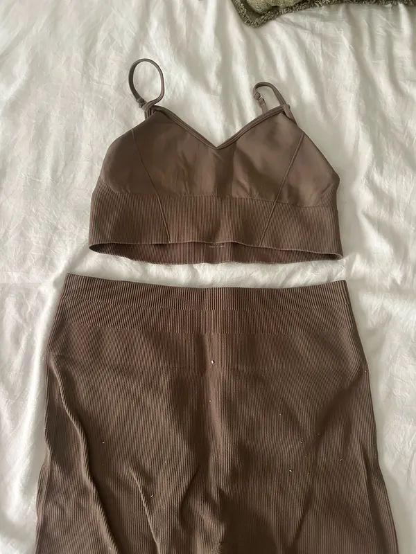 Wesley Brown set Size M/L - Image 2