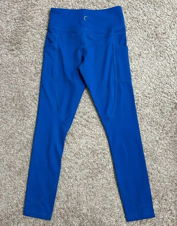 ZYIA Active Women's Side Pocket Athletic Leggings in Blue - Image 2