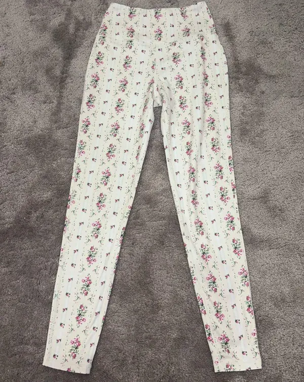 Loveshackfancy Floral palmira bra and jutta legging - Image 7