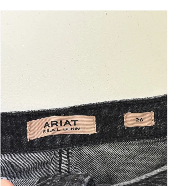 Ariat Denim Ultra High Rise Tomboy Shorts Jazmine Black Pittsburg Size 26 - Image 4
