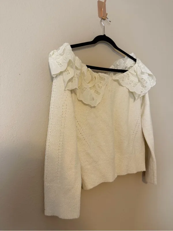 Maeve‎ Anthropologie Lace Collar Off Shoulder Cardigan Sweater Ivory Size Medium - Image 4