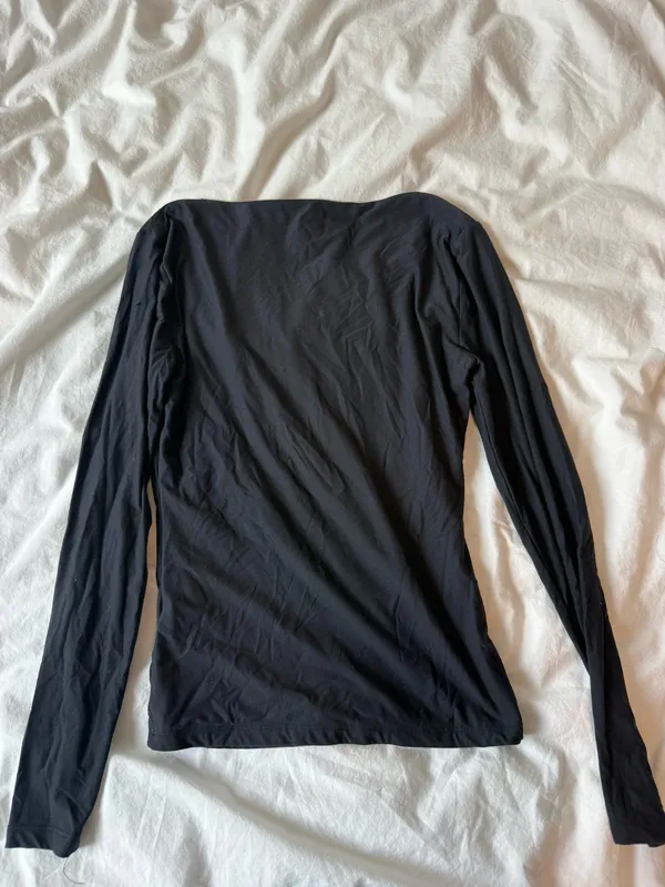 Abercrombie Black Square Neck Long Sleeve - Image 3