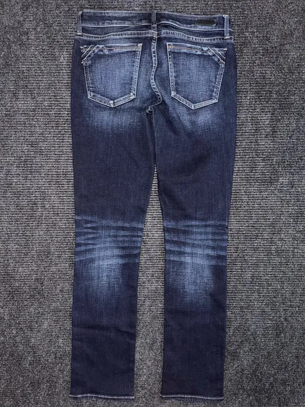Buckle Black Women’s Fit No 53 Straight Dark Wash Straight Leg Jeans 30 x 32 EUC - Image 2