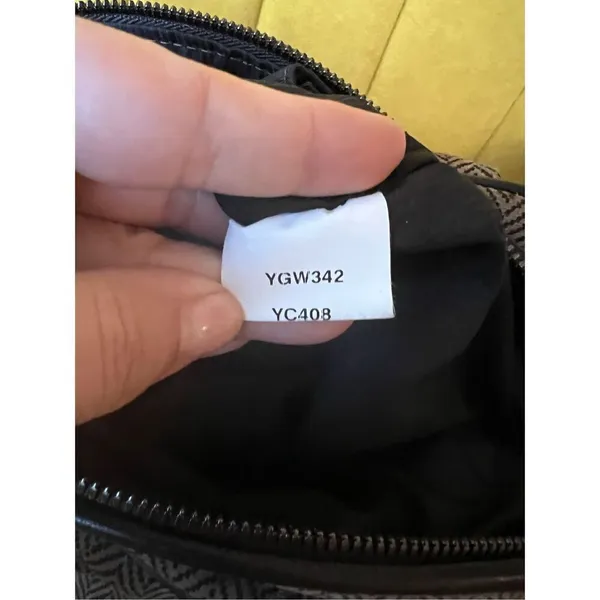Giorgio Armani vintage fabric with Leather Hand Bag - Image 7