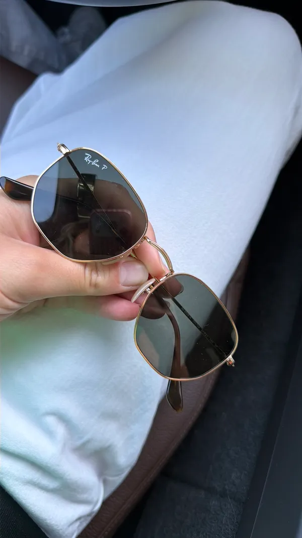 Polarized Ray-Ban Hexagonal Sunglasses Gold Frame - Image 9