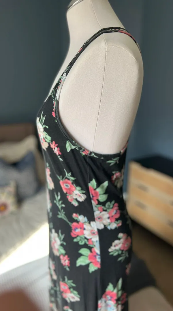 Threads 4 Thought Sexi Floral Knit Maxi Dress - Image 3