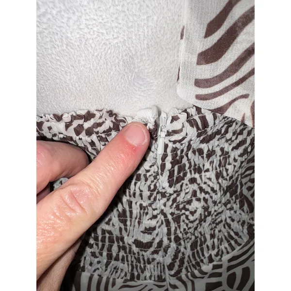 Toccin x‎ RTR Brown White Zebra Print Halter Mini Dress Size 8 Smocked Back - Image 3