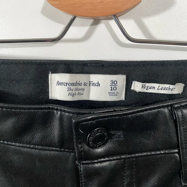 A&F Vegan Leather Pants Black Slim Fit Size 10 Size 30 - Image 6
