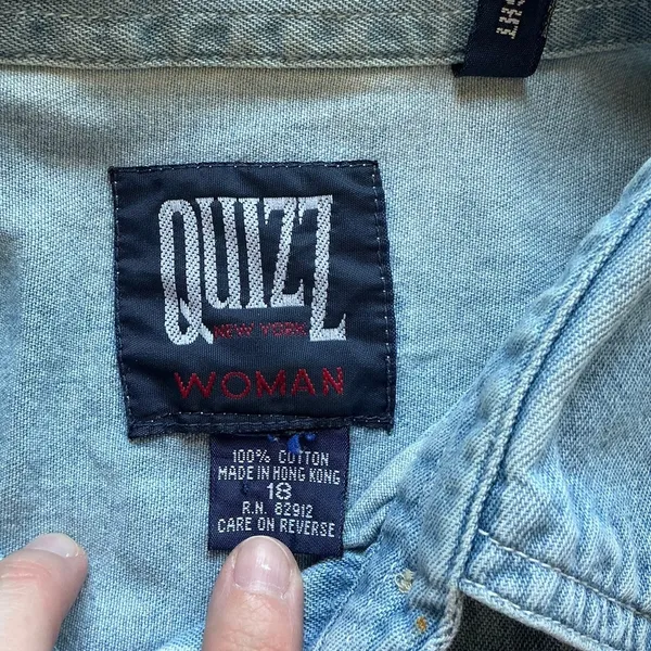 Vintage 90s Quizz Embroidered Cat Button Up W18 Blue - Image 4