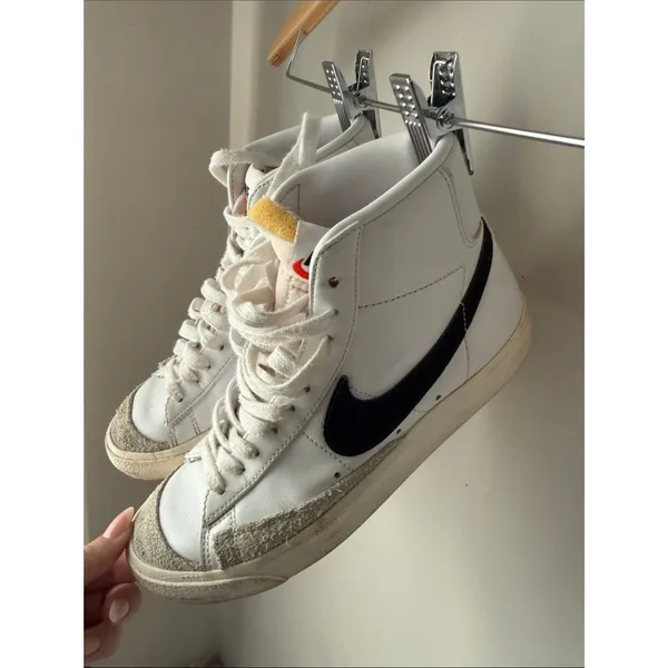 Nike Blazer Mid ‘77 Vintage White Black Leather Sneakers Women’s 7 - Image 4