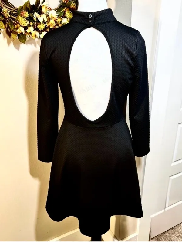 Free People Flirt N Flare Black Textured Open Back Mini Dress Mock Neck Sz M💛 - Image 13