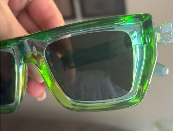 Authentic Gucci 51mm Emerald Green Acetate Sunglasses UNISEX - Image 4