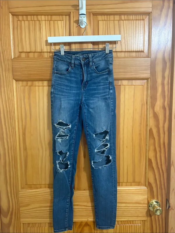 American Eagle Next Level Stretch High-Rise Distressed Jeggings Size 2 - Image 2