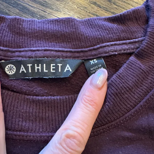 Athleta Maroon Sweatshirt - Image 4