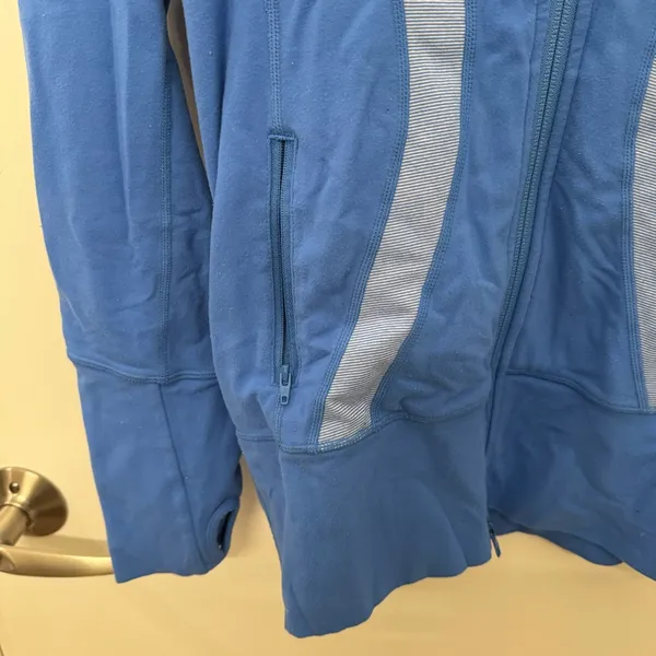 Lululemon Blue Zip Up Sweatshirt - Image 3