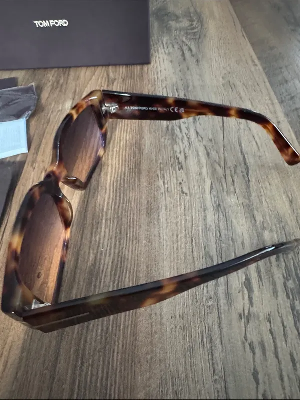 Tom Ford Women's / Unisex Andres Square Sunglasses - Image 5