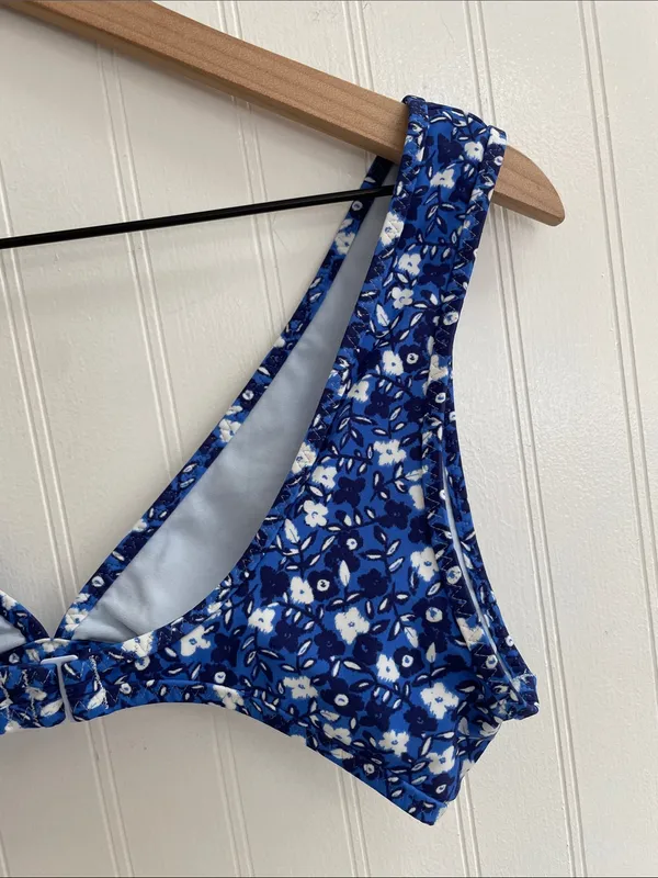 AERIE Wide Strap Plunge Bikini Top in Brilliant Blue Floral Size M - Image 10