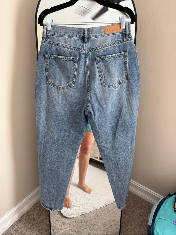 PacSun Light Blue high rise Straight-Leg Distressed Jeans - Image 4